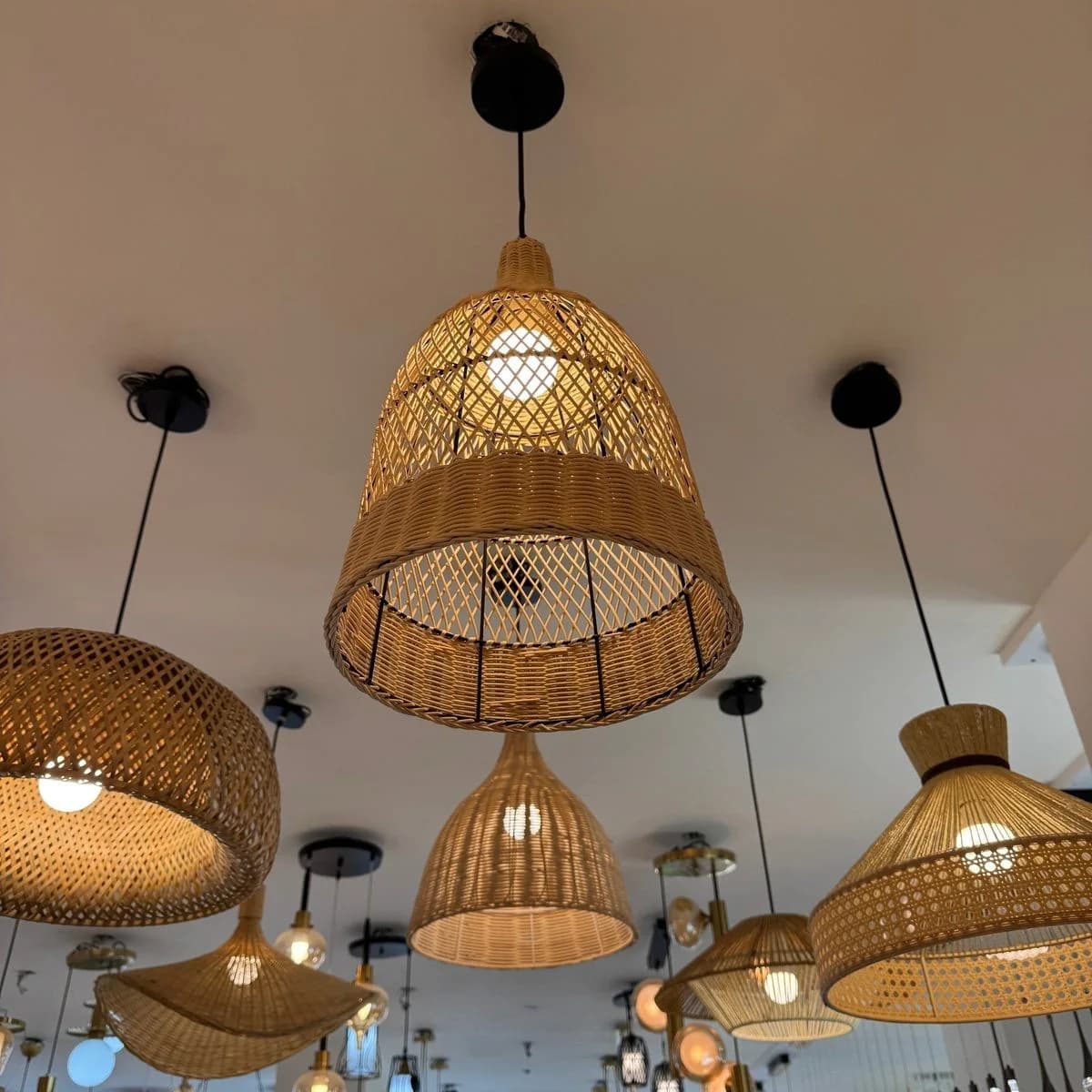 Woven Straw Bell Pendant Light 2
