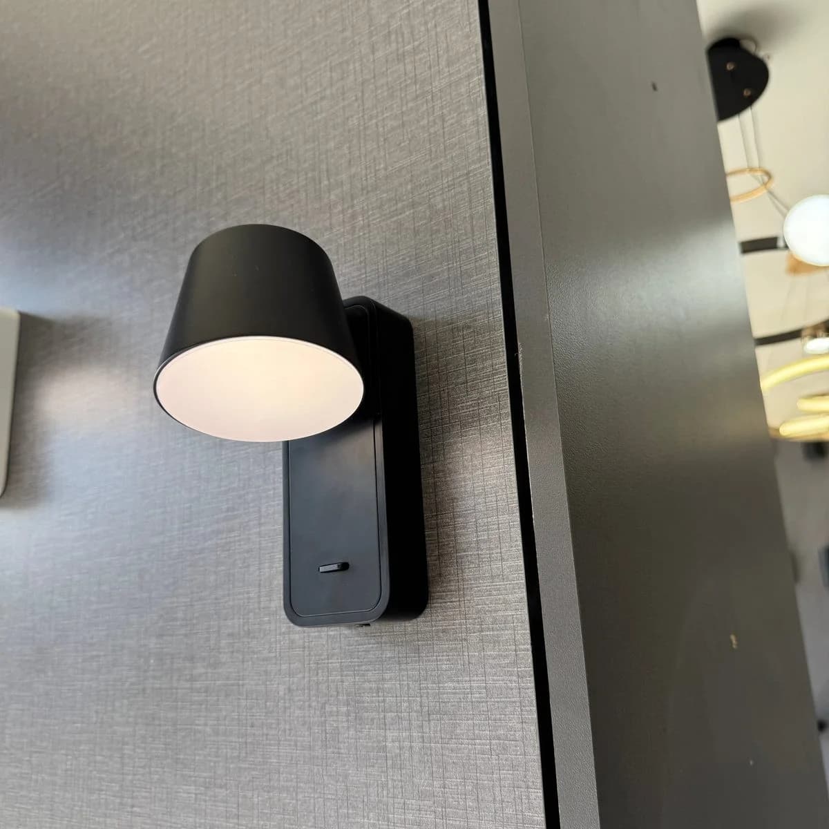 Black LED Wall Light with Switch 2