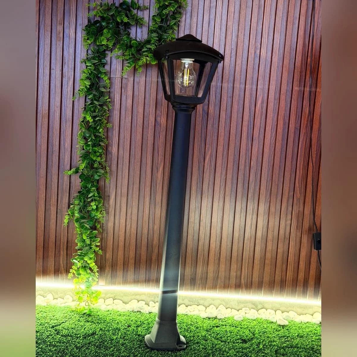 Black Outdoor Garden Post Lantern 100cm 3