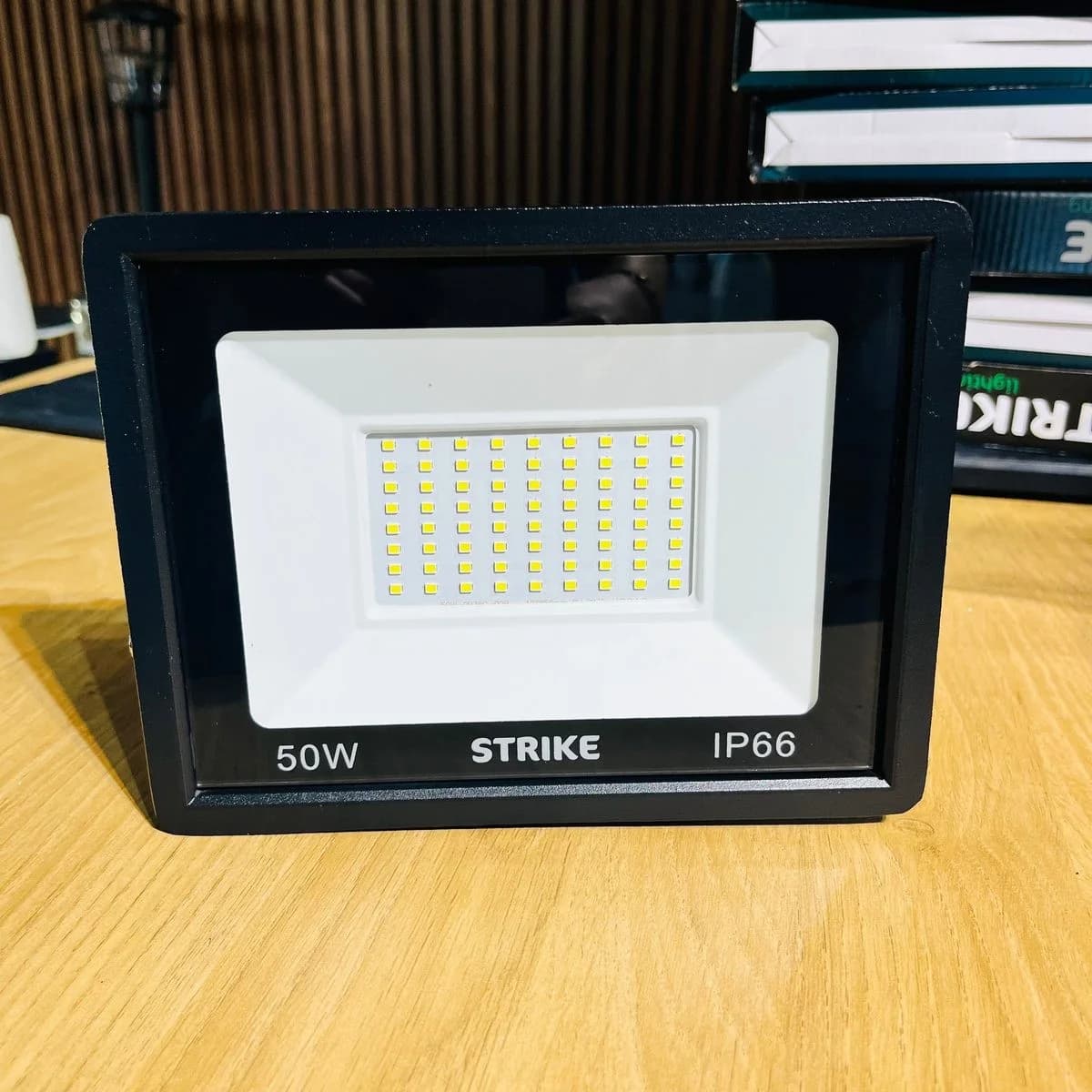 פנס הצפה לד חיצוני שחור 50 וואט IP66 3