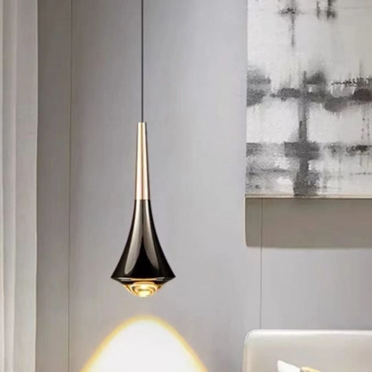 Teardrop Black & Gold Magnetic Track Pendant 2